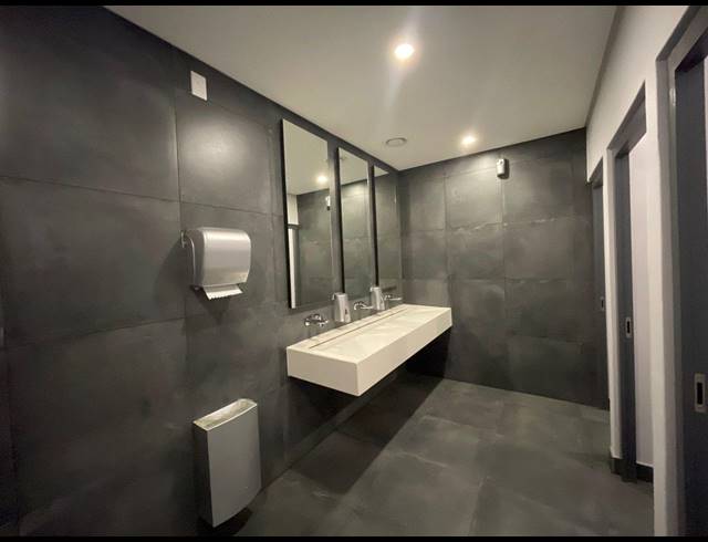 954M² OFFICE FOR SALE IN ILLOVO